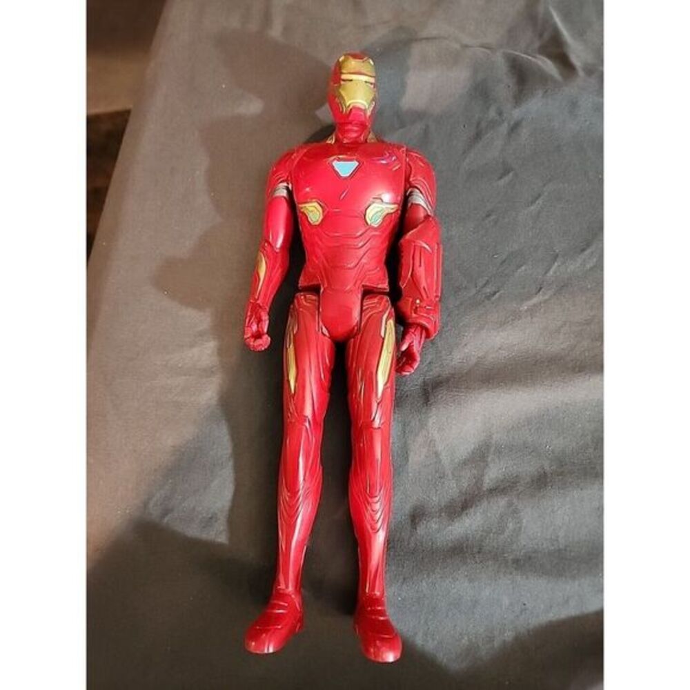 Iron Man Action Figure Hasbro 2018 Marvel 12 Inch